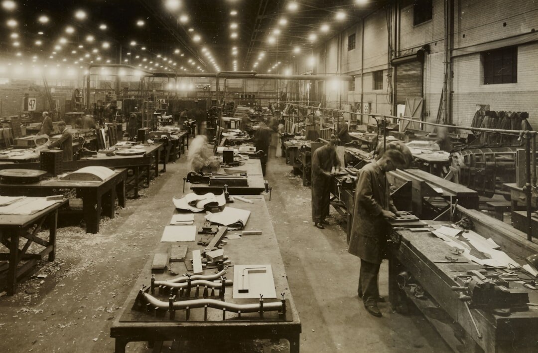 historical industrial revolution workers